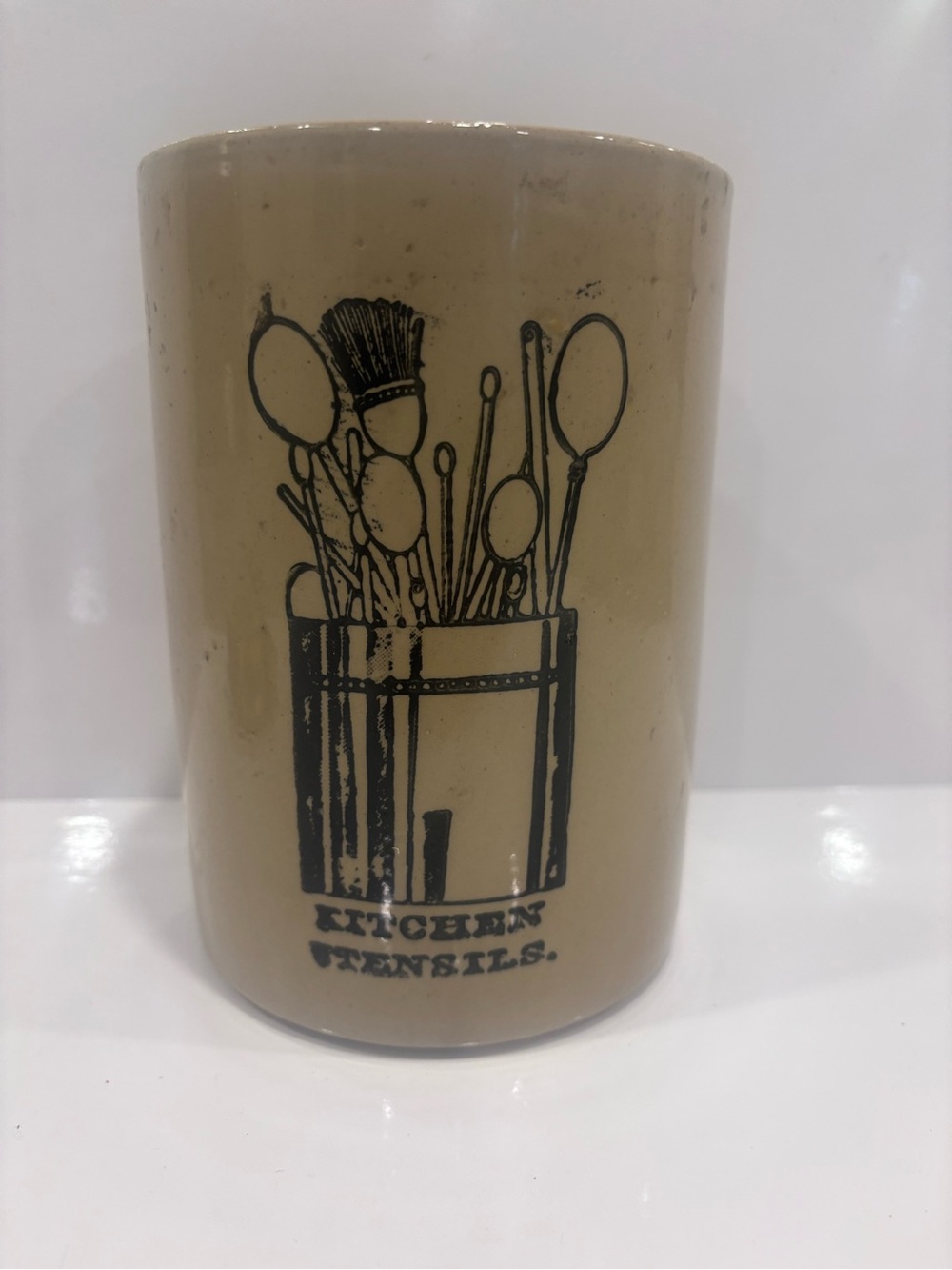 Kitchen Utensil Crock Ceramic Holder in Beige